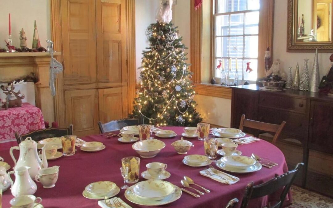 Historic Christmas Homes Tours